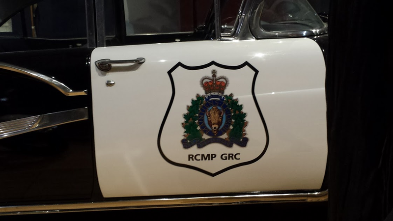 Illustration for article titled Hey! check this out. 57 meteor Police car!
